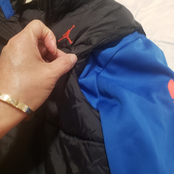 JORDAN YOUTH-13-15 YRS JACKET BLACK-BLUE...SIZE: XL - Picture 5 of 10